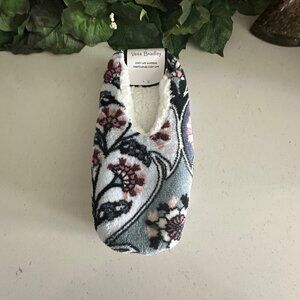 Vera Bradley Cozy Life Faux Fur Soft Fleece Slippers Ornate Blooms Medium